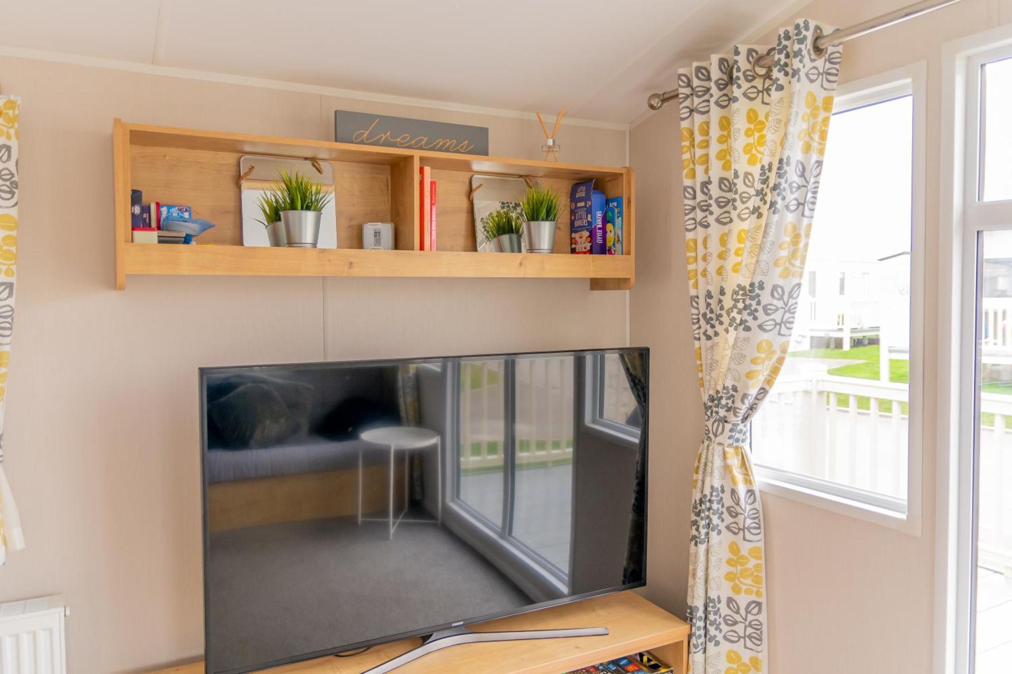 64 Lancaster The Lazy Willow 3 Bedroom Hot Tub Caravan Tattershall Lakes Extérieur photo